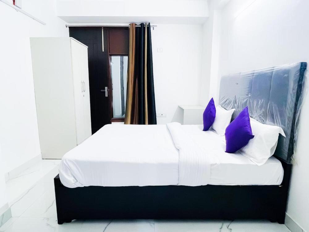 Hotel 24By7 Νέο Δελχί Εξωτερικό φωτογραφία